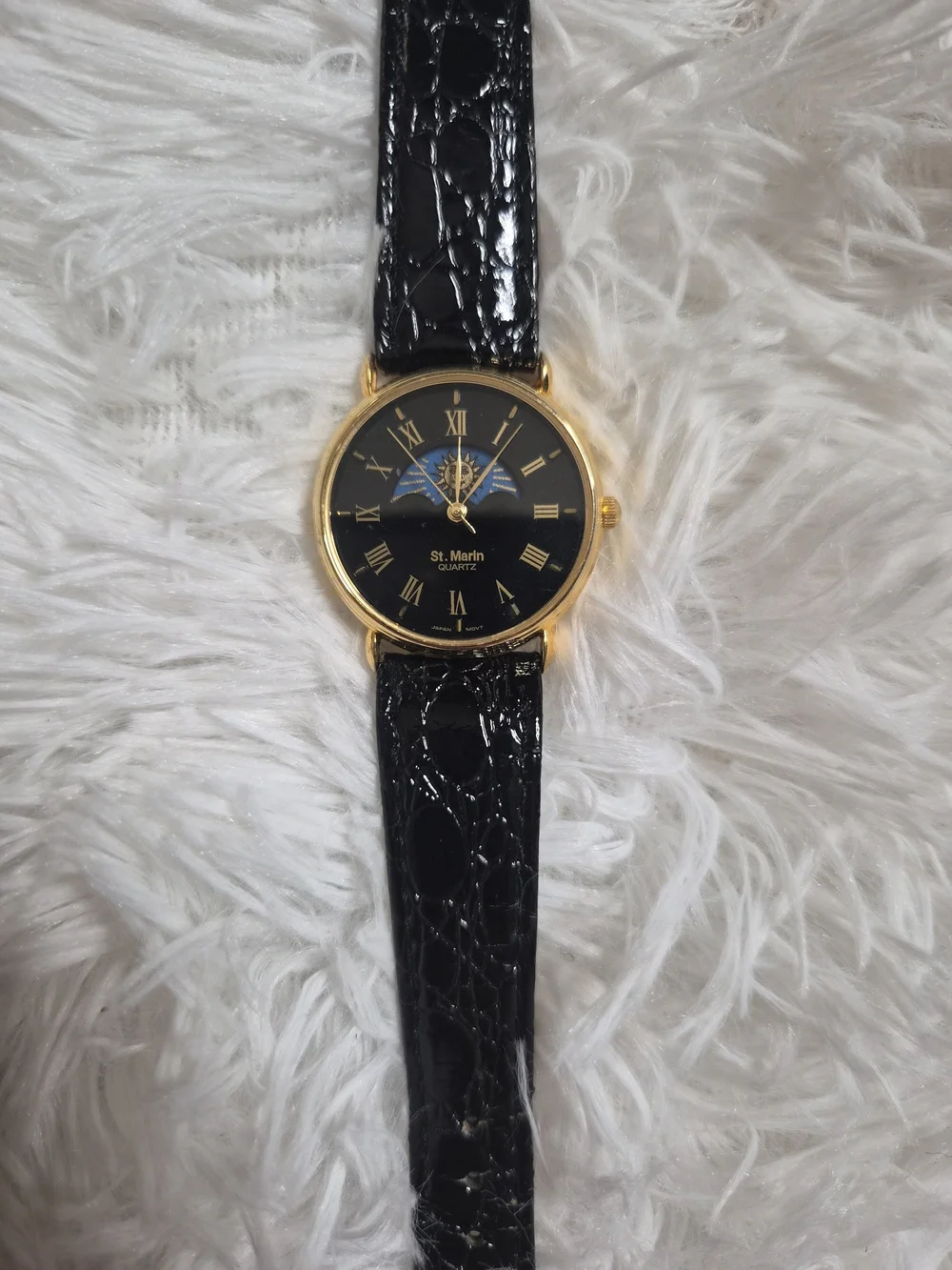 Vintage Watch St Marin Black Leather Band Umbrella Cut Out Sun Analog Quartz ✨️